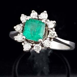 Vintage Emerald Diamond Halo Ring